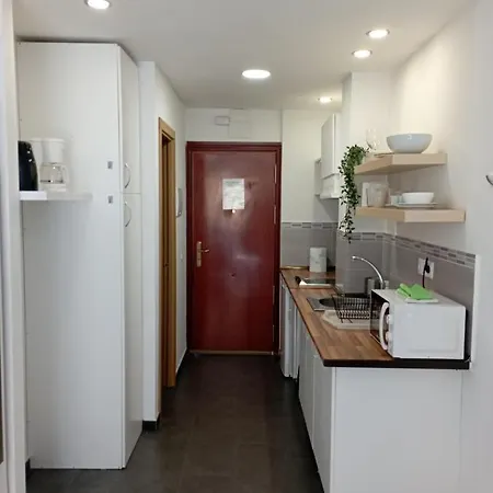 Apartment Amplio Estudio,vista Mar Y Montana, A Pasos Del Centro Torremolinos