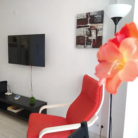 Apartment Amplio Estudio,vista Mar Y Montana, A Pasos Del Centro Torremolinos