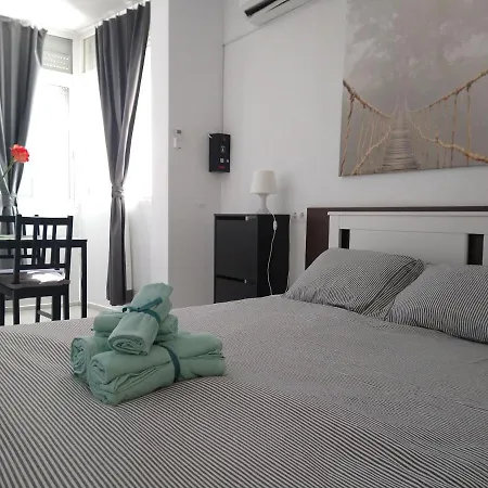 Estudio - Estudio 5 *