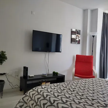 Apartamento Amplio Estudio,vista Mar Y Montaña, A Pasos Del Centro *