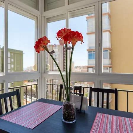 Apartamento Amplio Estudio,vista Mar Y Montaña, A Pasos Del Centro *